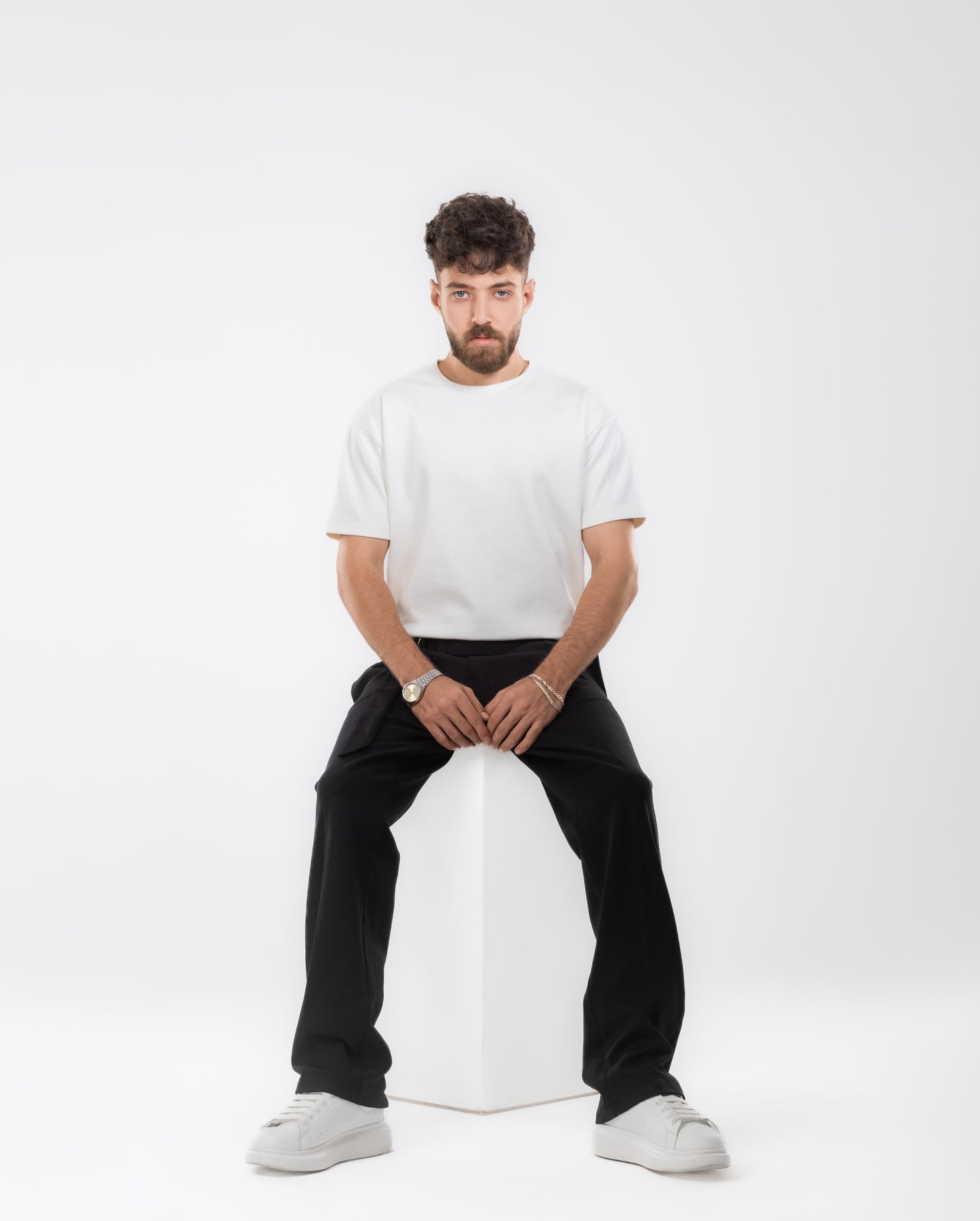REGULAR FIT WHITE T-SHIRT